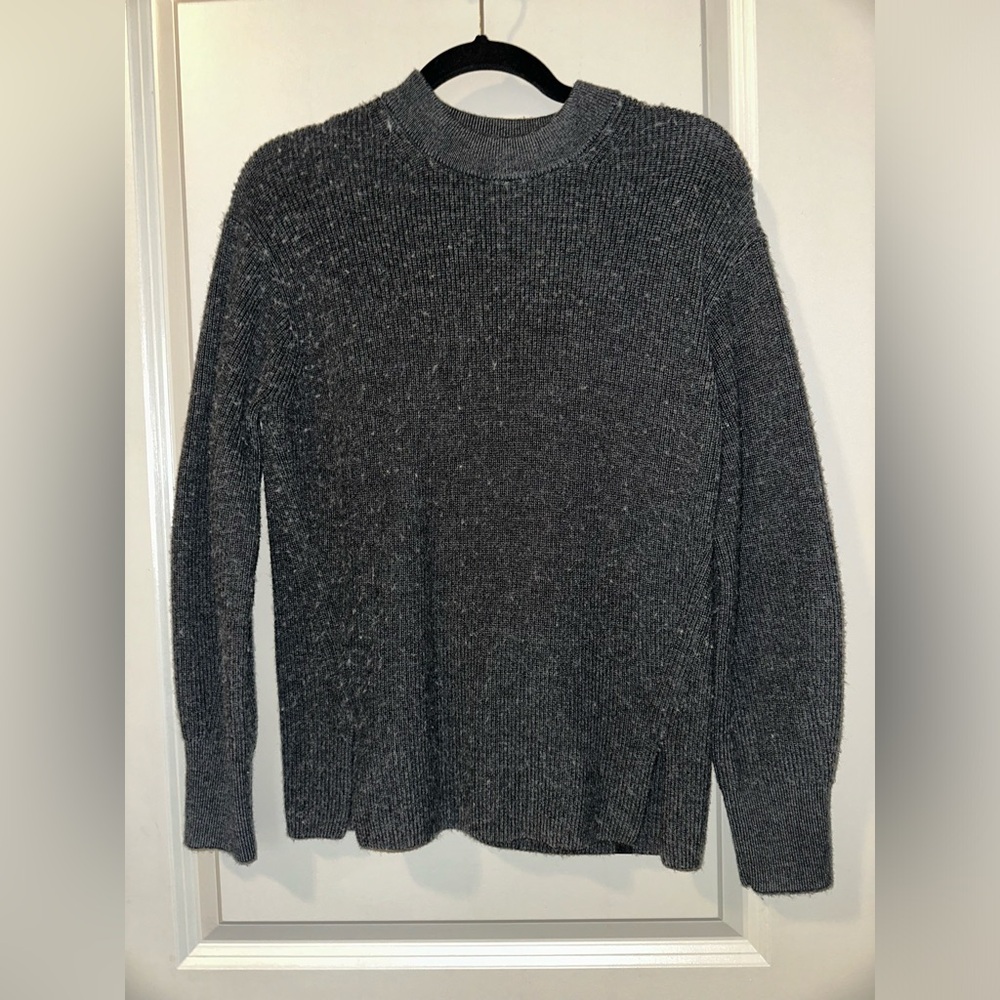 Lululemon sweater